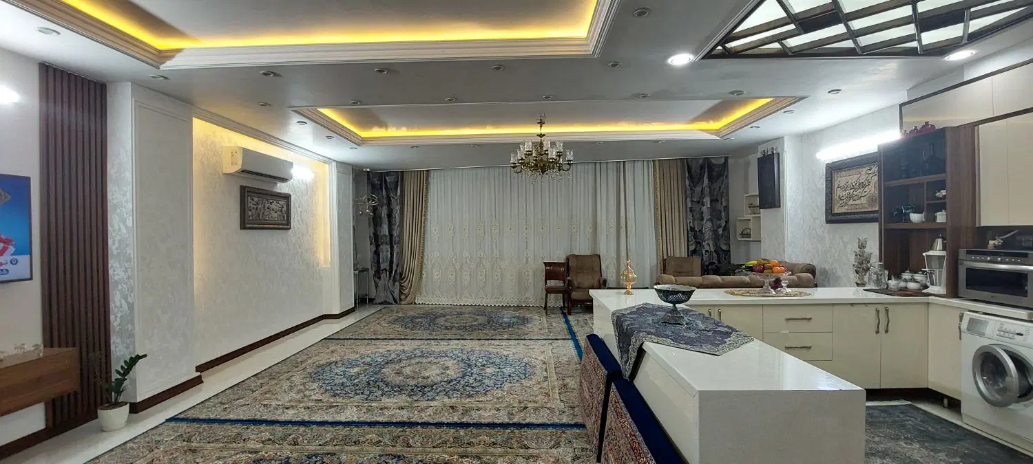 فروش آپارتمان ۱۳۷ متری سه‌خواب در هنرستان