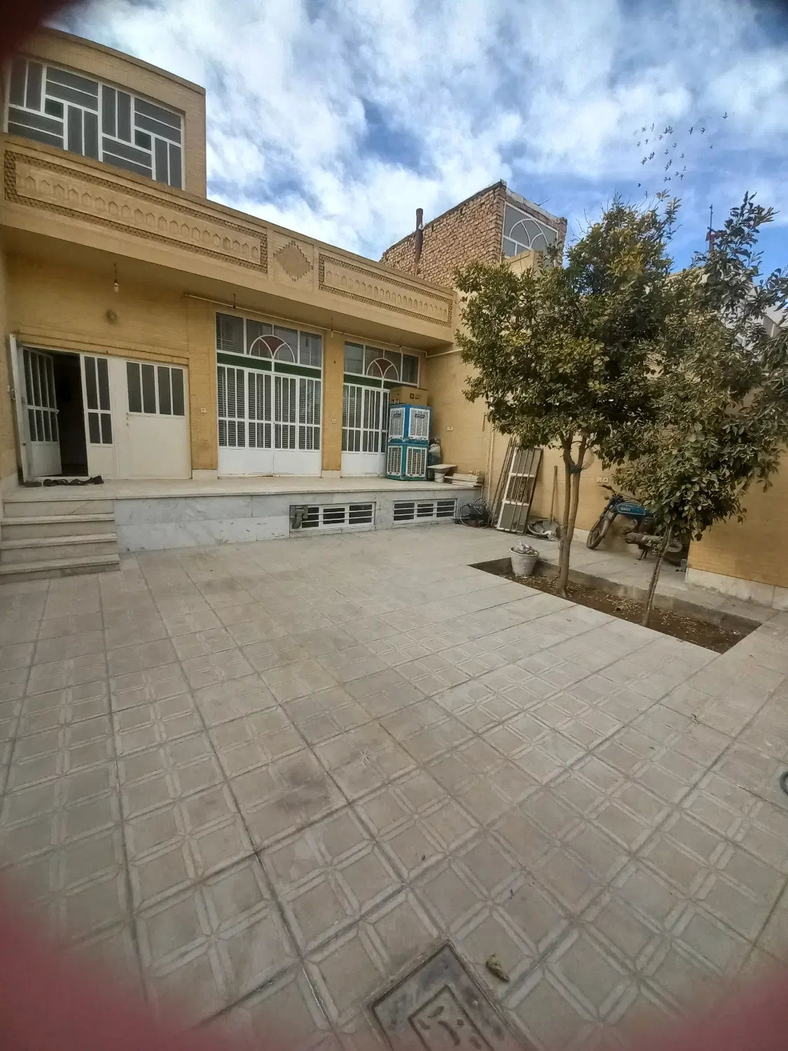 منزل فروشی