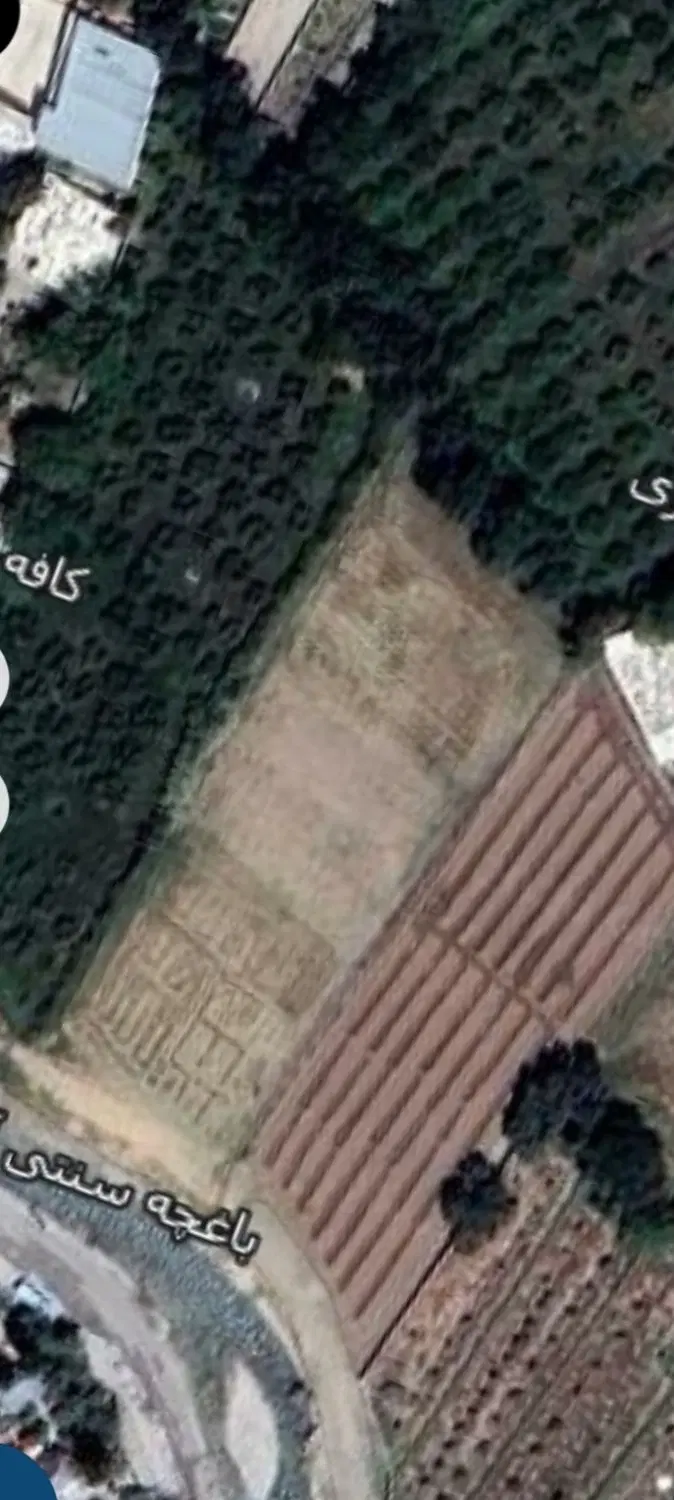 زمین فروشی