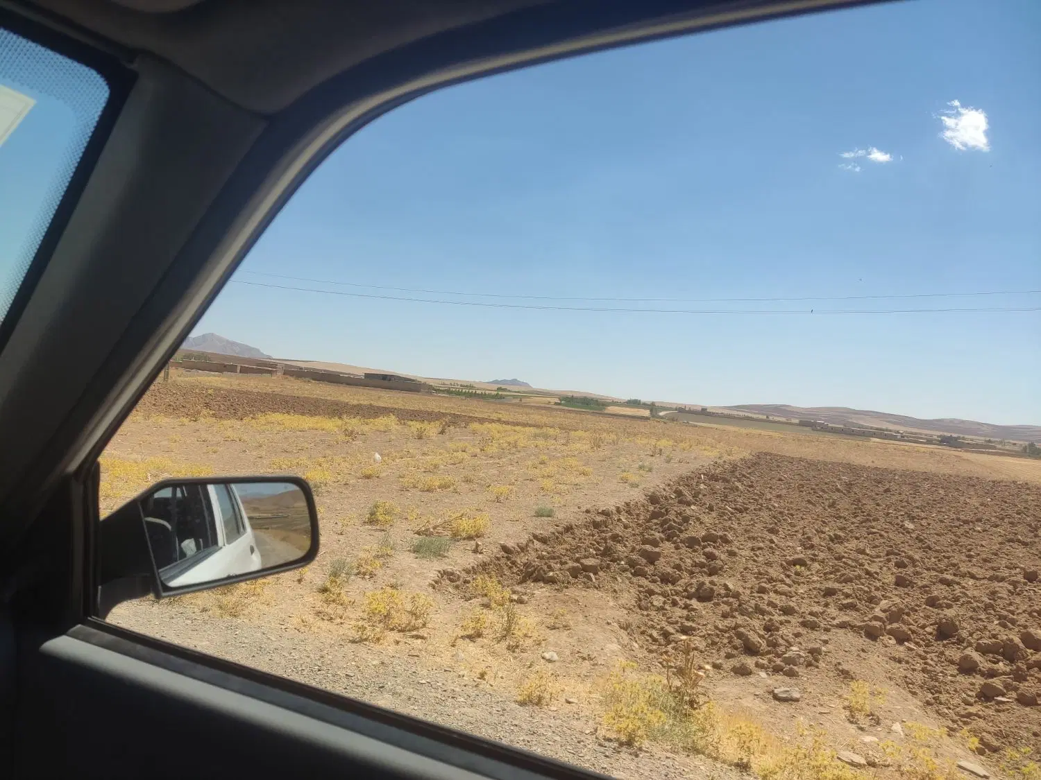 زمین ۲۰کیلومتری همدان