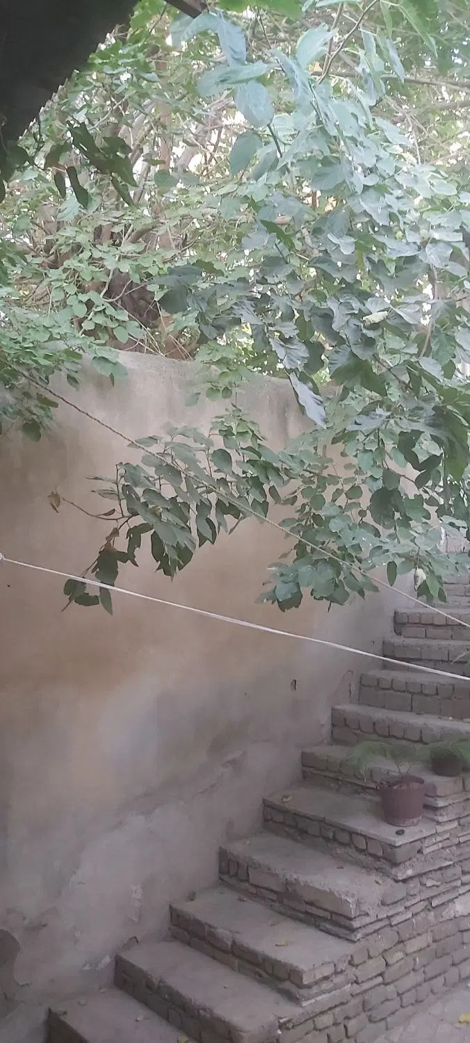 خونه قدیمی دربست محدوده میدون رازون