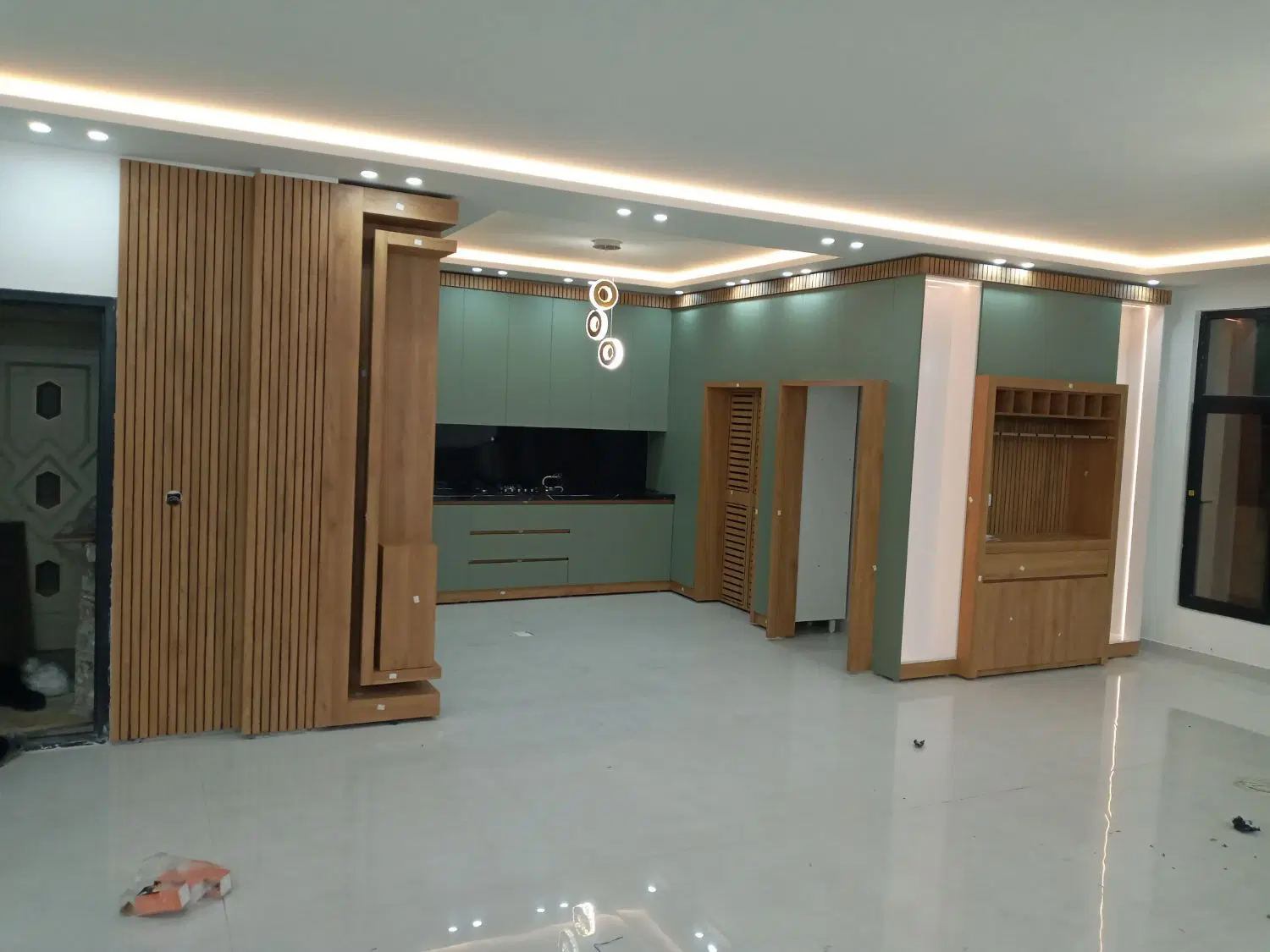 آپارتمان نوساز ابریشم ۸