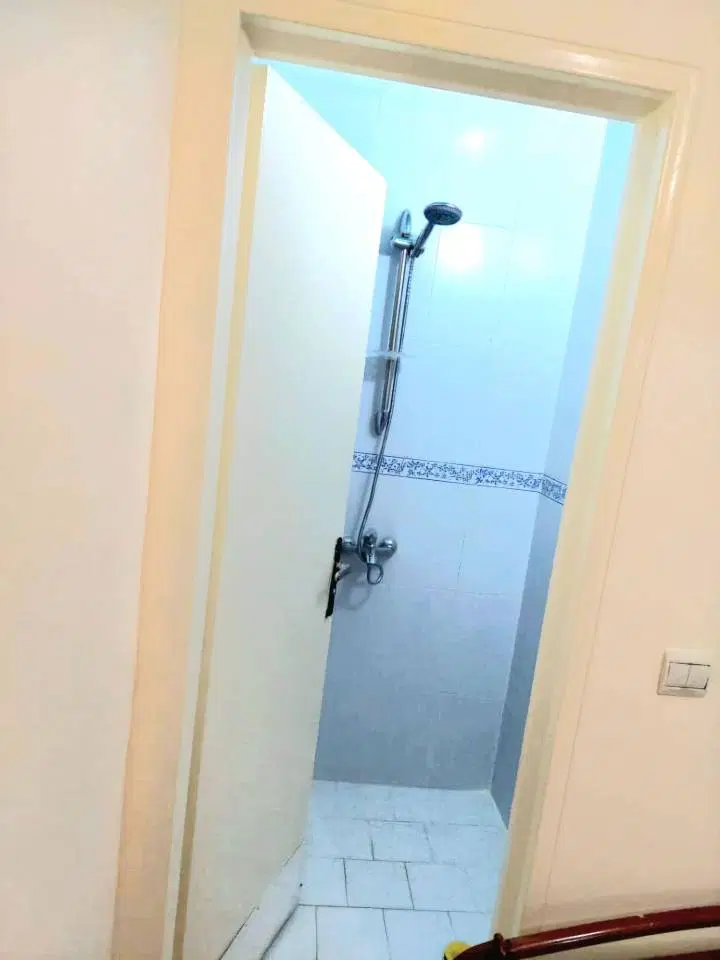 ۶۰ متر _ فول امکانات _ تاپ لوکیشن _