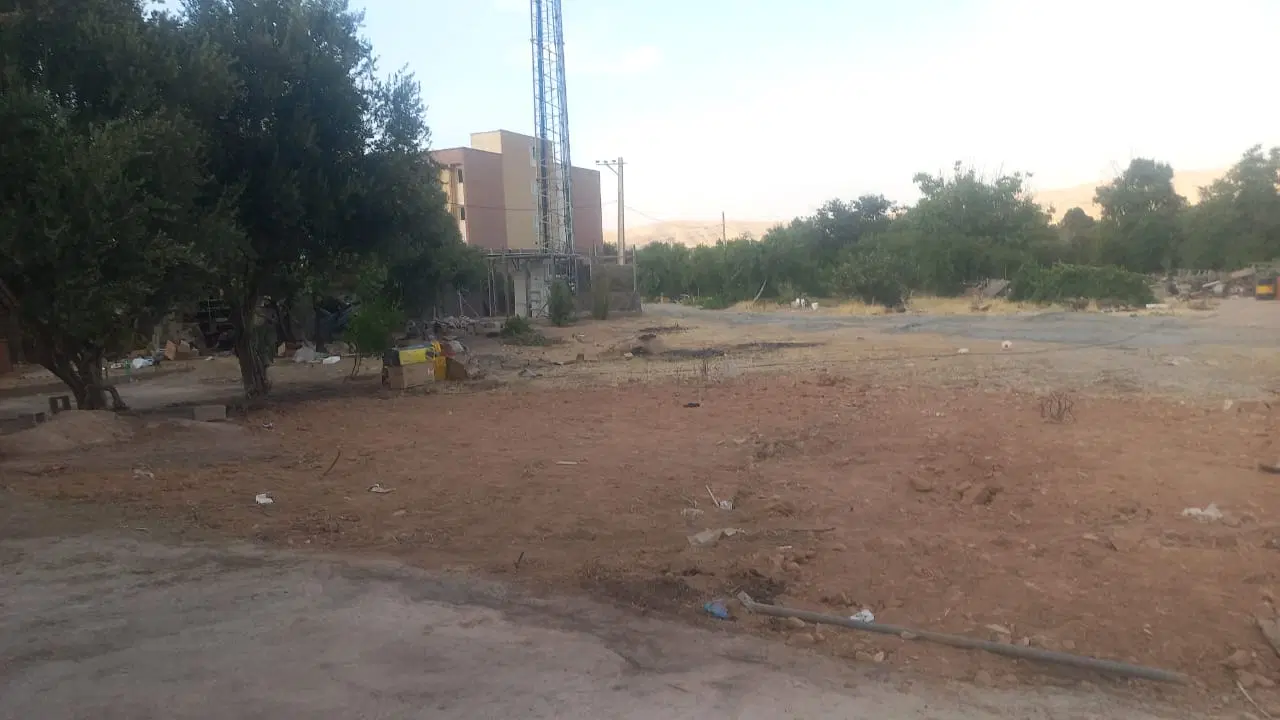 زمین مسکونی