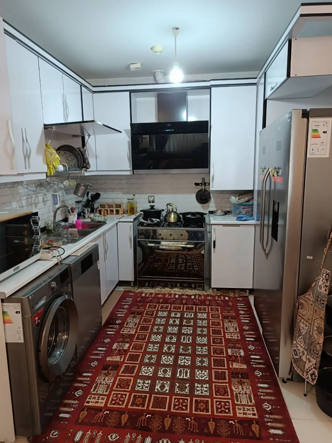آپارتمان ۸۱ متری .سند عرصه واعیان ملکی