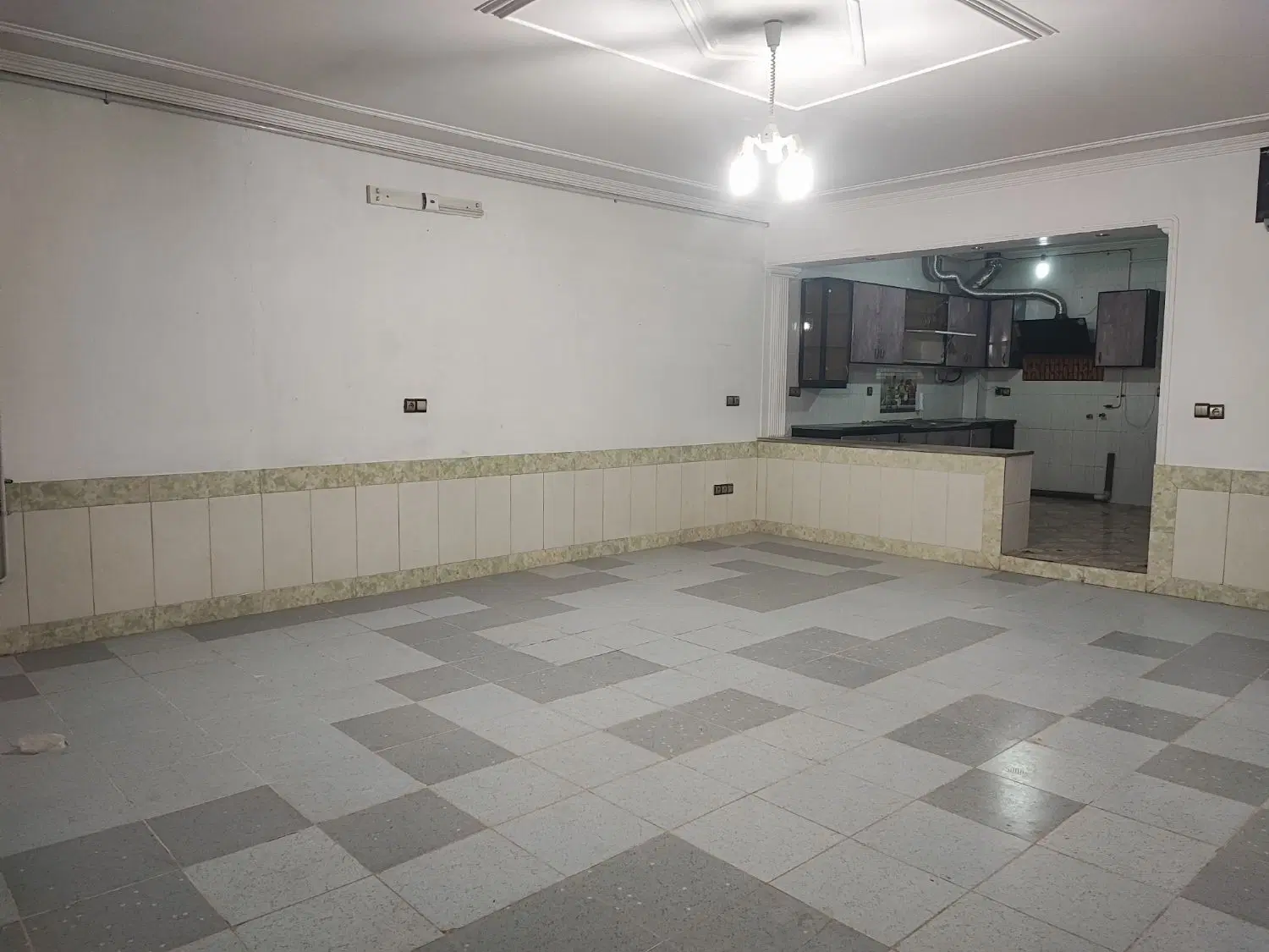خانه اجاره ای مهرشهر