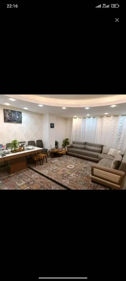 اپارتمان مرکز شهر داخلی فول تخلیه است