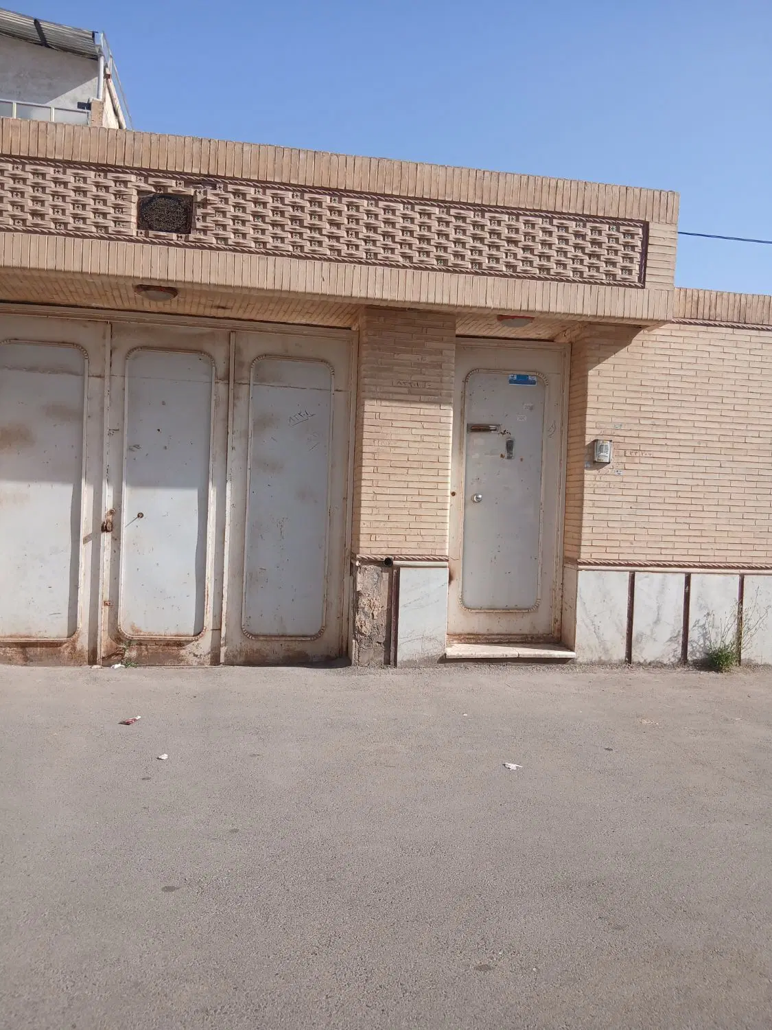 اجاره منزل مسکونی واقع در میدان رسالت