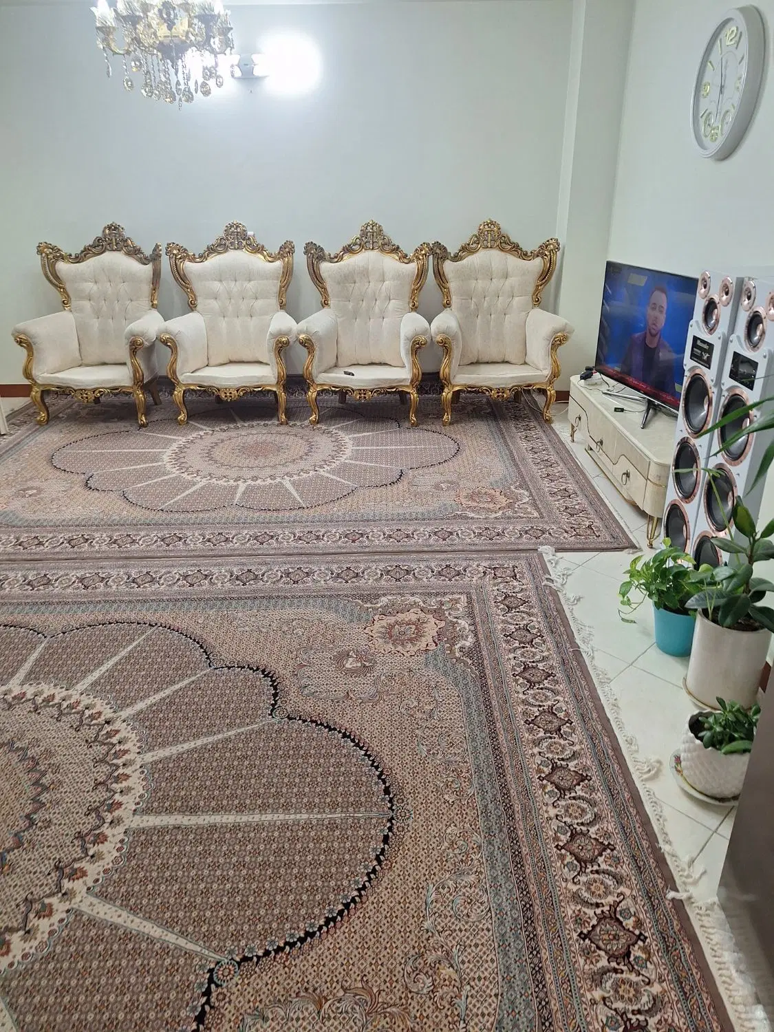 آپارتمان تمیز ۶۸ متری _ میرزایی