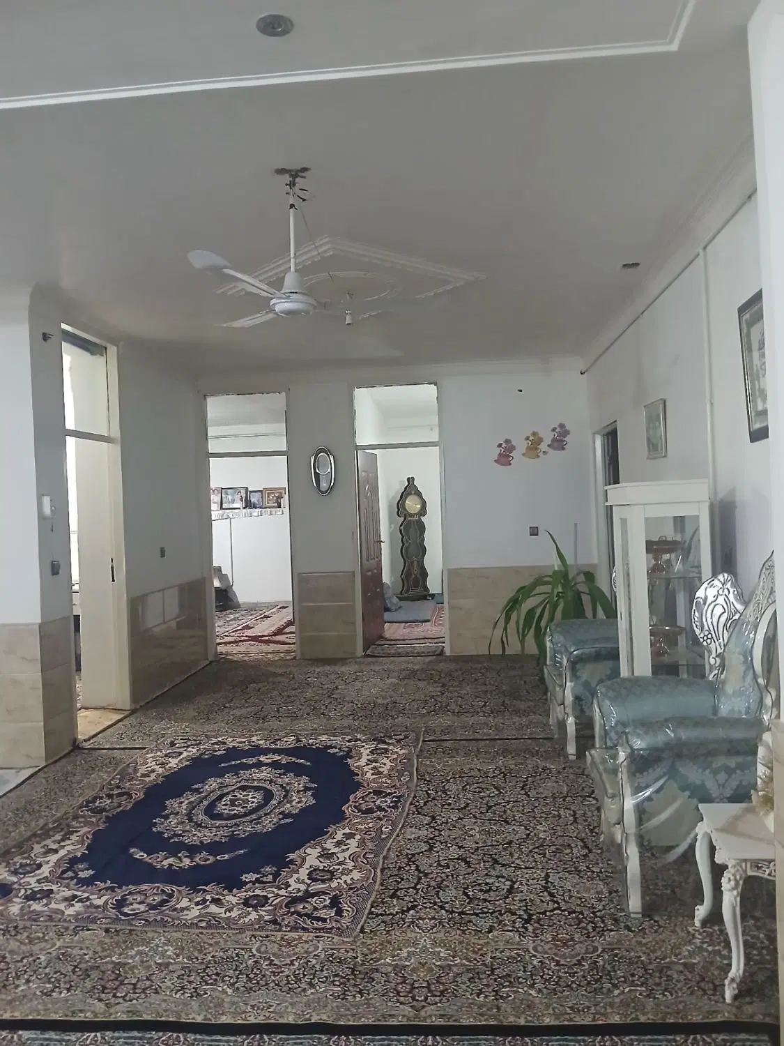 یک باب منزل مسکونی واقع درکوثرریزمعین