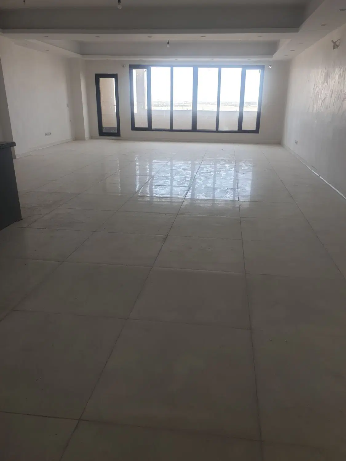 آپارتمان ۱۹۵ متری لوکس