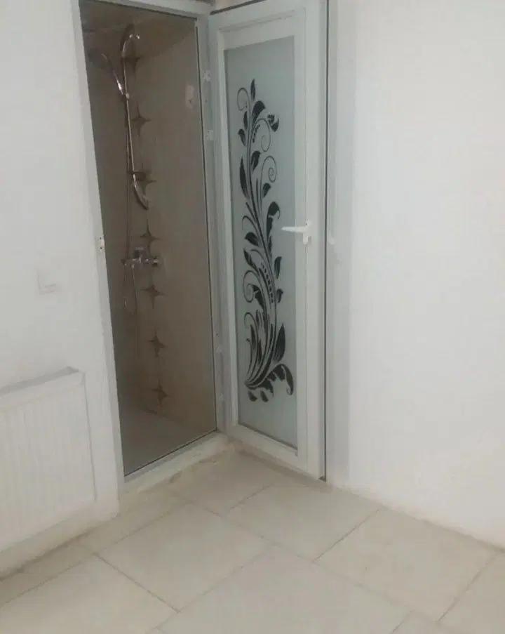 ۵۰ متری مجردی موجه یا مناسب کار