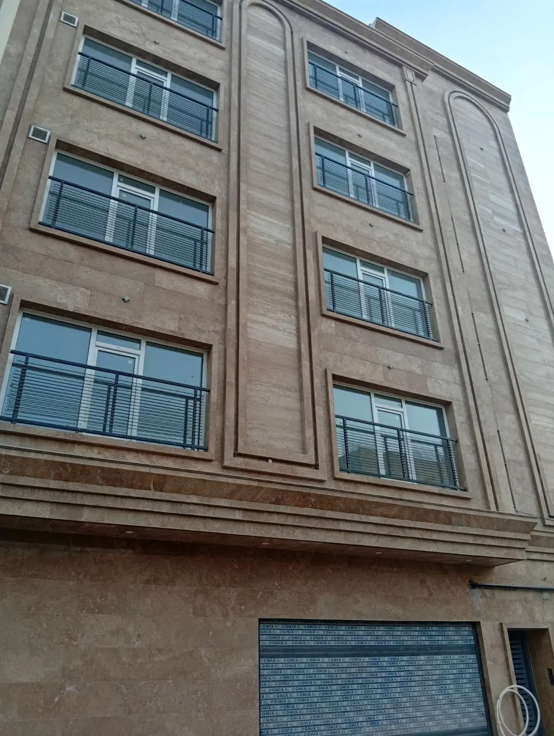 فروش کلنگی ۱۹۰ متری زاگرس شرقی