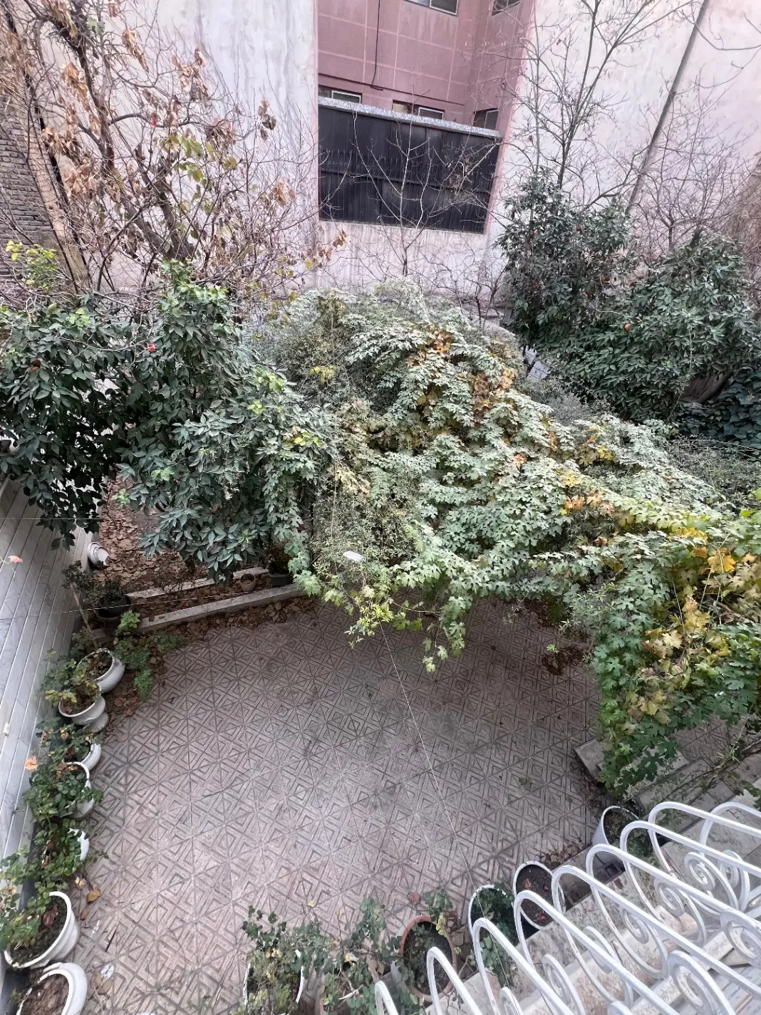 ملک ۲۸۰م تک‌واحدی ۴سند مجزا