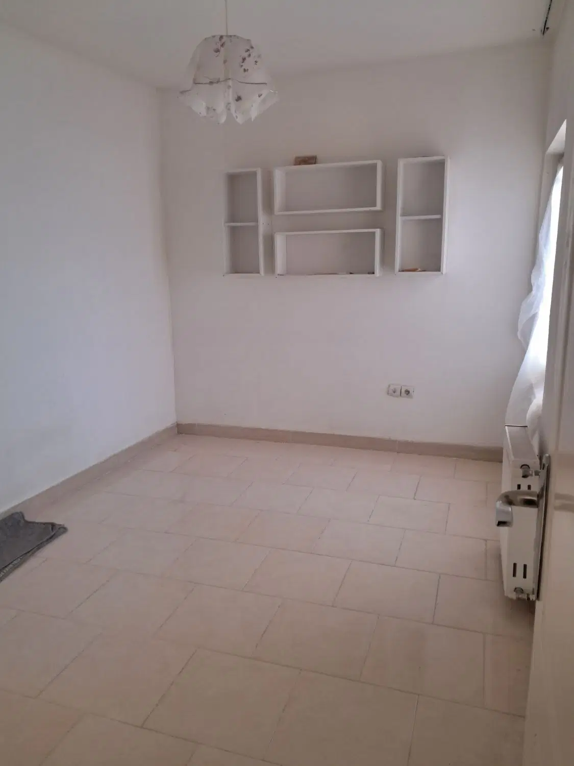 فروش یک‌واحد آپارتمان ۸۵متری درابتدای گلبهار