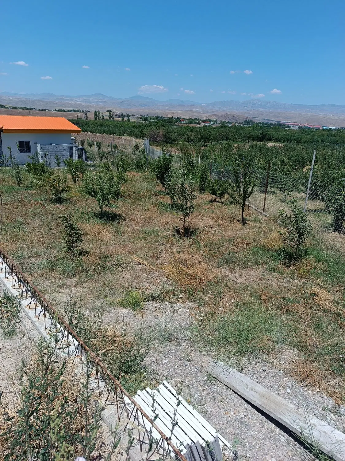 باغ درخونیه