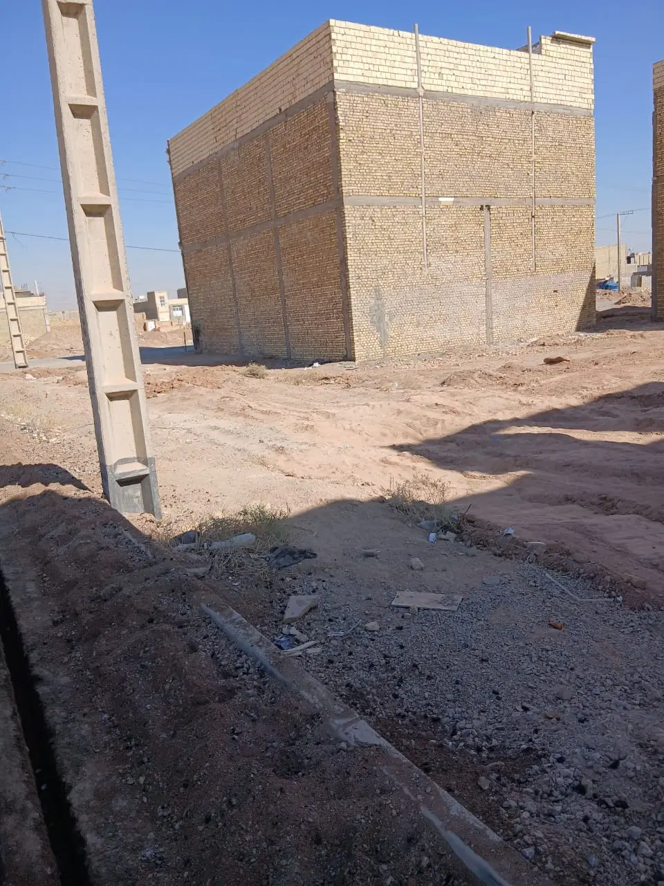 ۱۴۰ متر زمین کارگاهی اکرم آباد