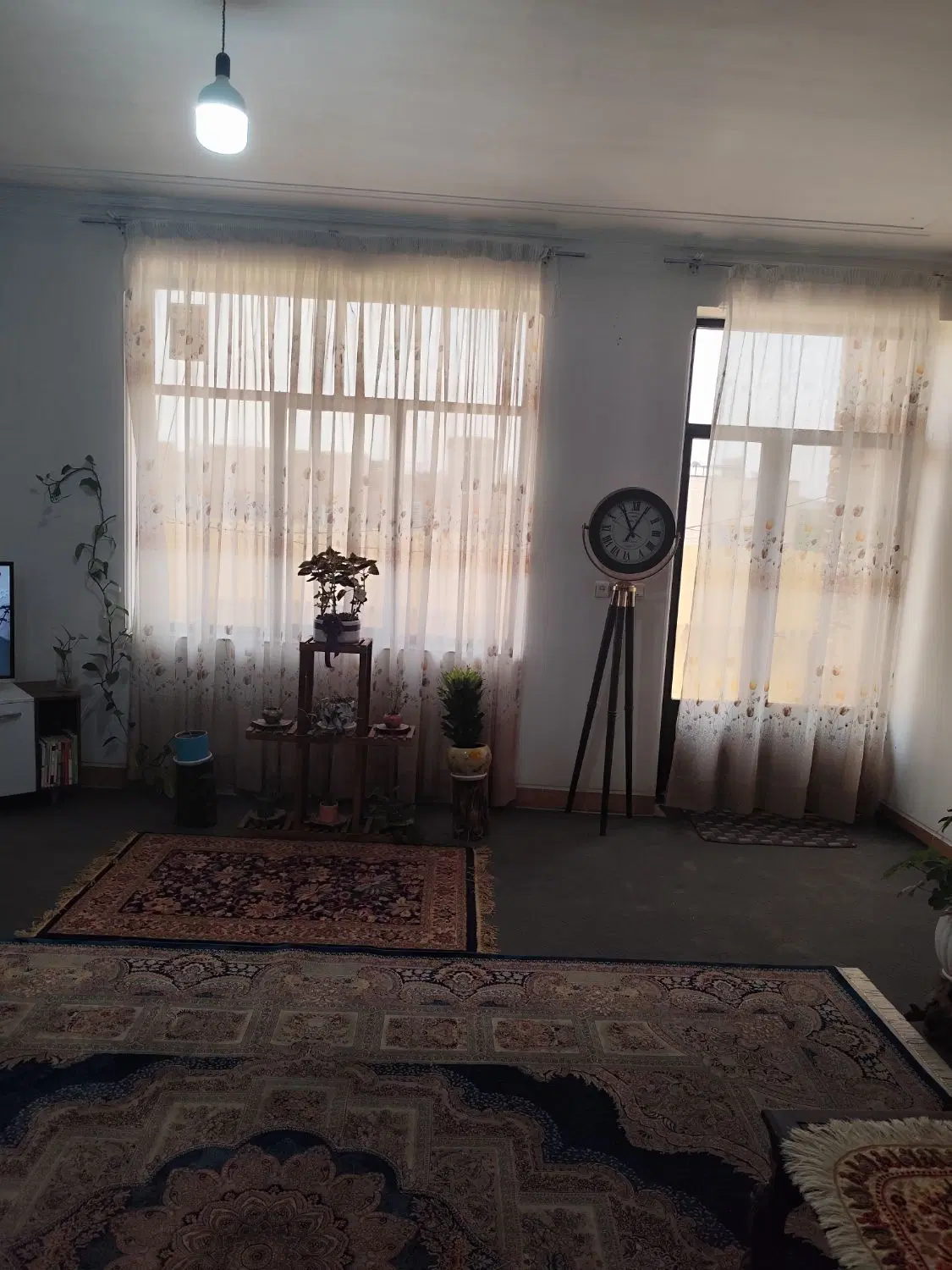 آپارتمان ۱۳۰ متری شهرک شهرداری (غدیر ۴)