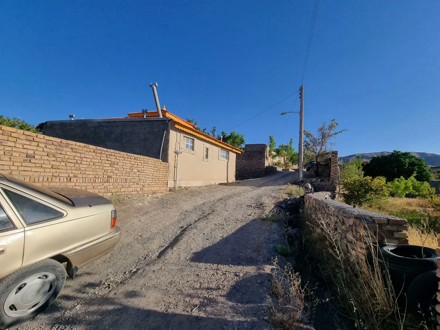 باغ خونیک بهلگرد
