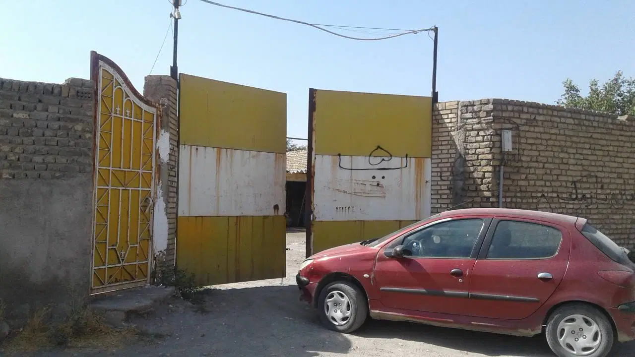 سوله و کارگاه صنعتی