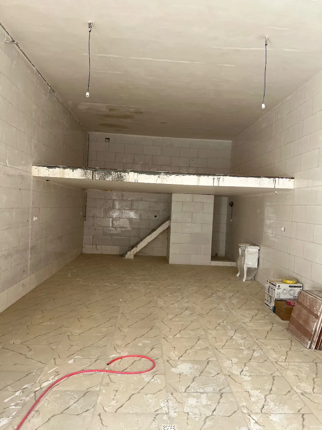 مغازه دوشان