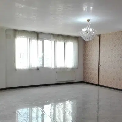 ۱۵۰ متر ۳خواب در آرین دوبر نورگیر پارکینگ ۲ تراس