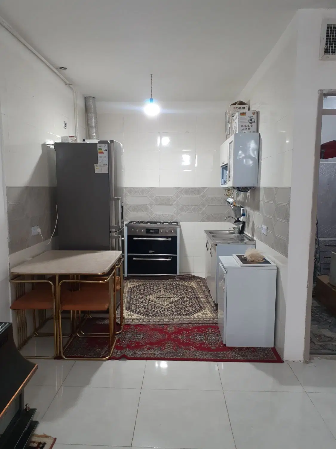 خانه رهن وکرایه کرناچی