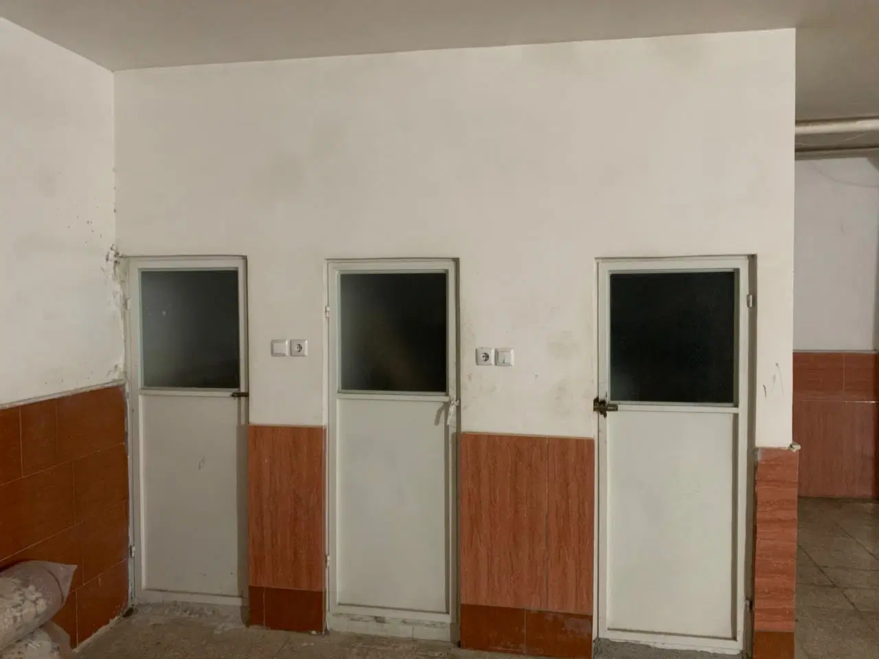 ملک ۱۱۴متری
