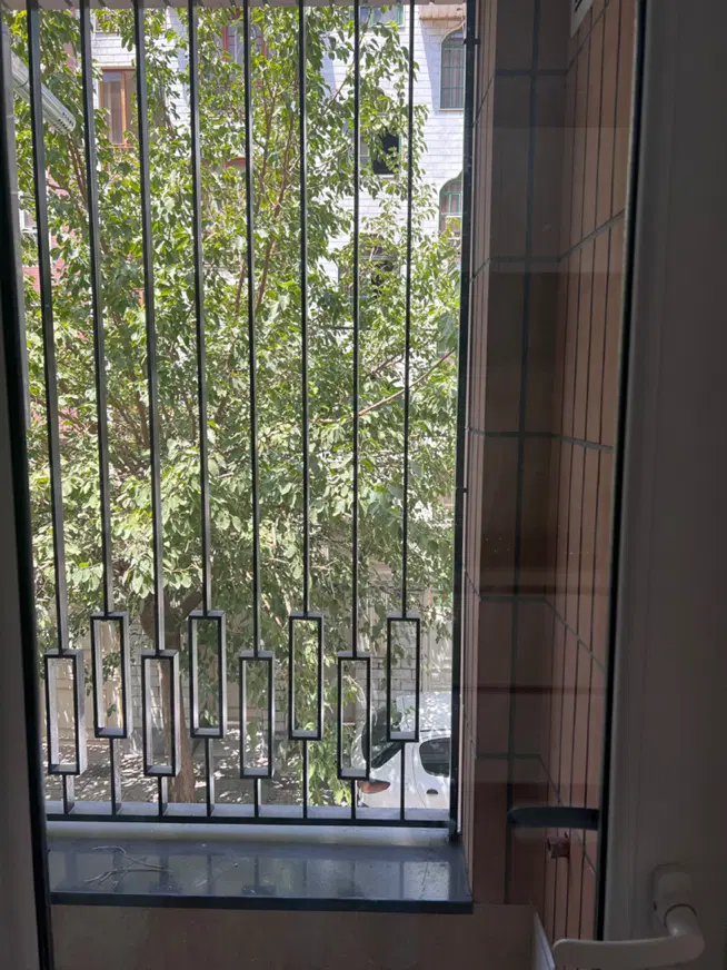 ۵۵ متر_میادین خیابان مدائن_املاک تاج و تخت نارمک