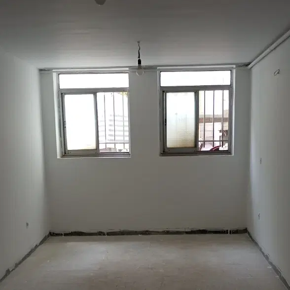 120 متری ادبجو