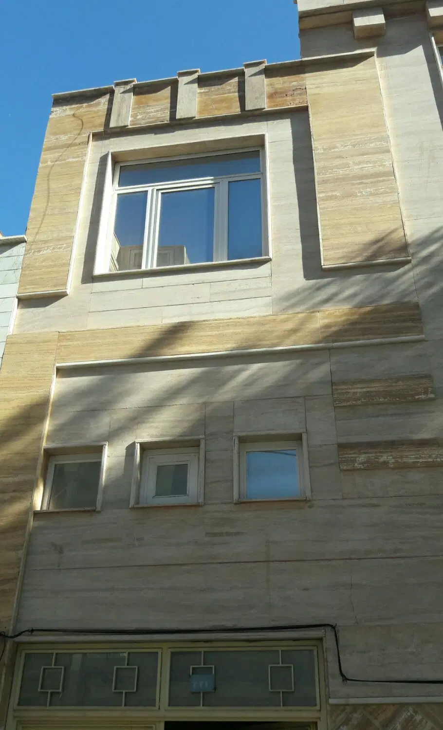 فروش خانه ویلایی دوبلکس ۲۰۰ متری شهرک حافظ