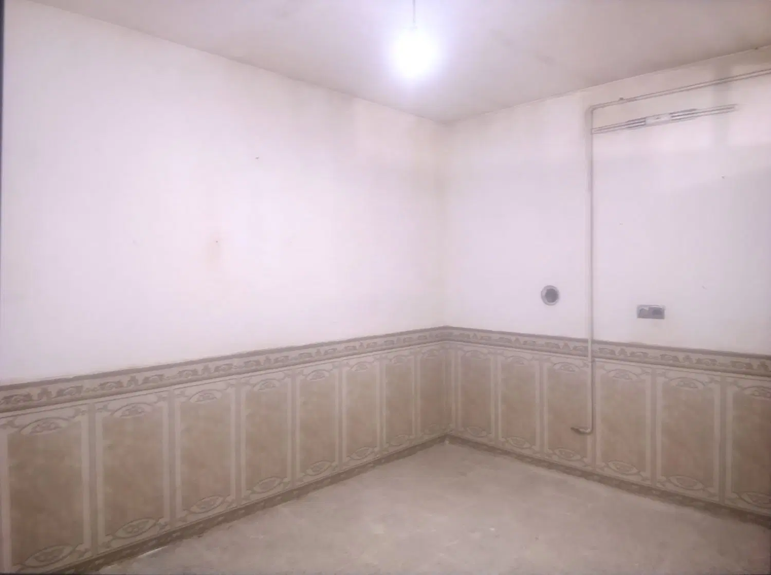 ۱۲۰متر طبقه همکف دوخواب ماشین رو