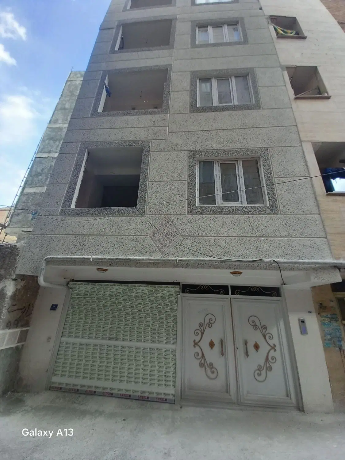 واحد مسکونی در اپارتمان