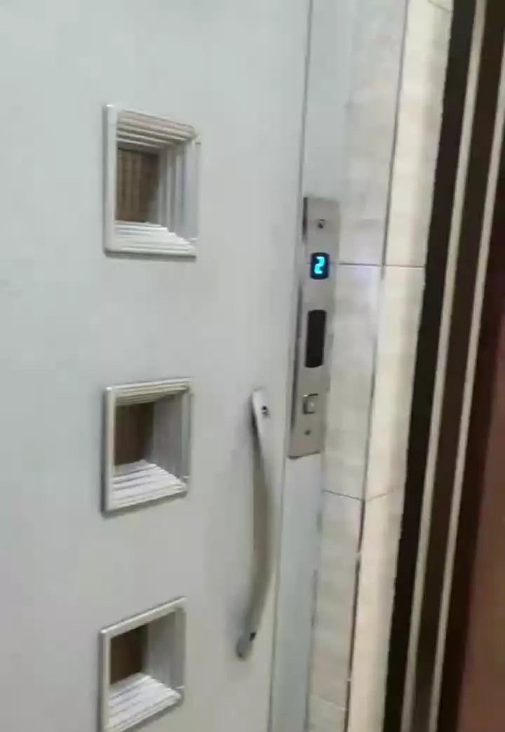 واحد ۷۰ متر دوخوابه بریانک شرقی  نزدیک مترو