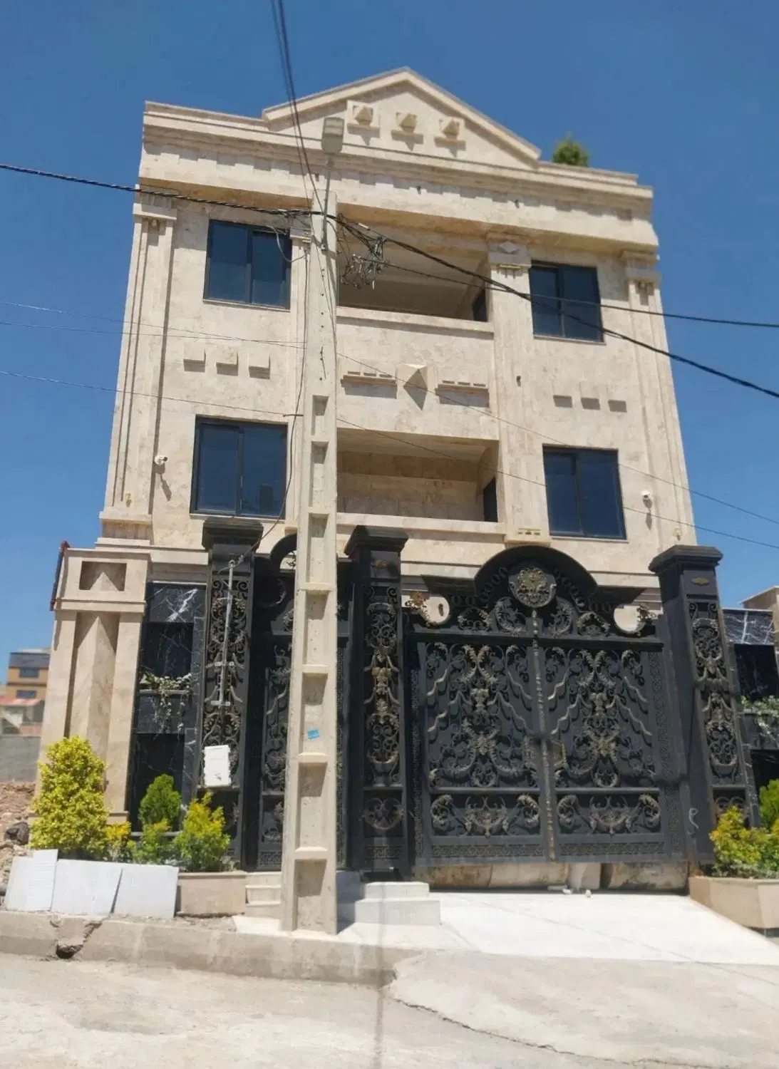 برای خرید و فروش و مشاور رایگان تماس حاصل فرمائید