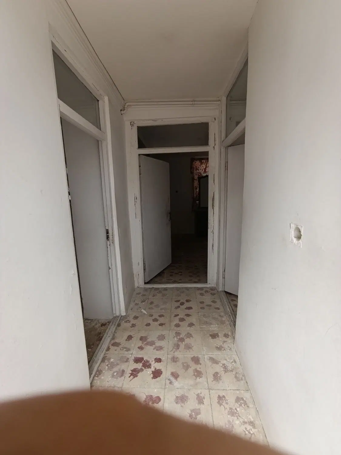 اگهی فروش خانه نیاز به بازسازی