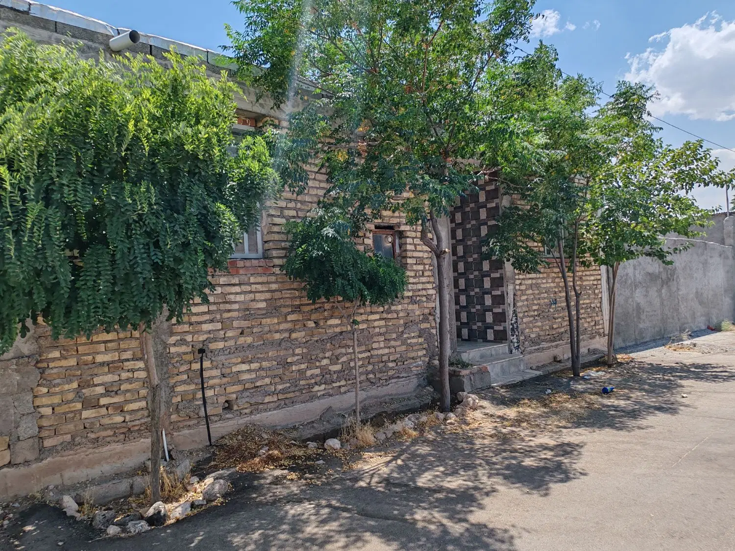 اجاره خانه حیاط داره رهن