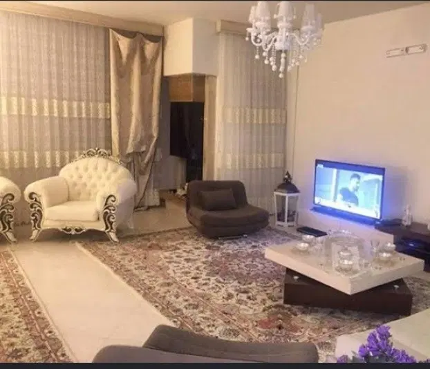 قایمیه_95متر_تک واحدی_تاپ لوکیشن_بافت اصلی