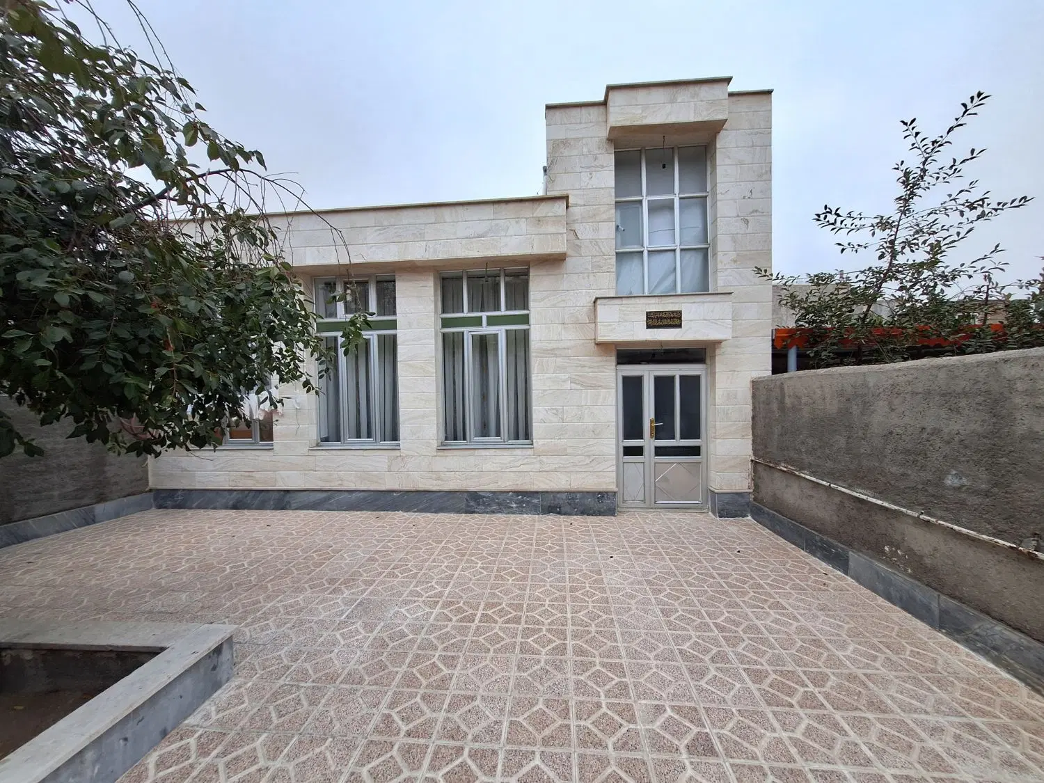خانه ویلایی ۲۲۵