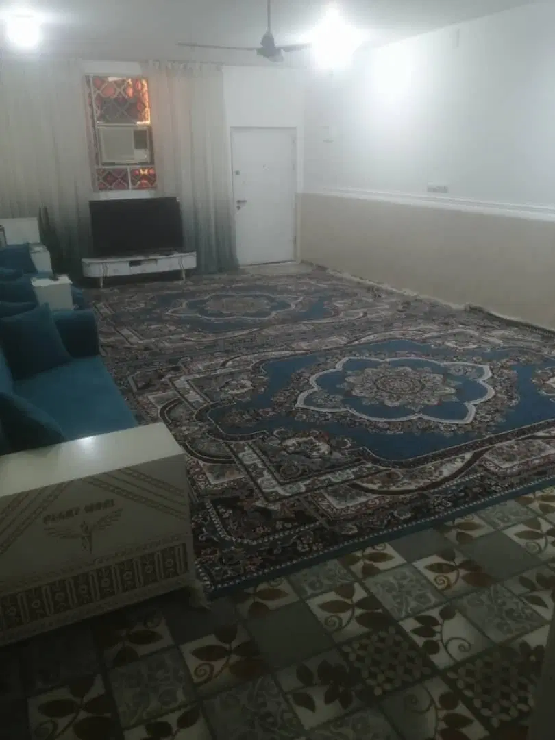 ویلایی دو طبقه ویک مغازه ۱۴۰متر خیابان اصلی ۶۰ متر