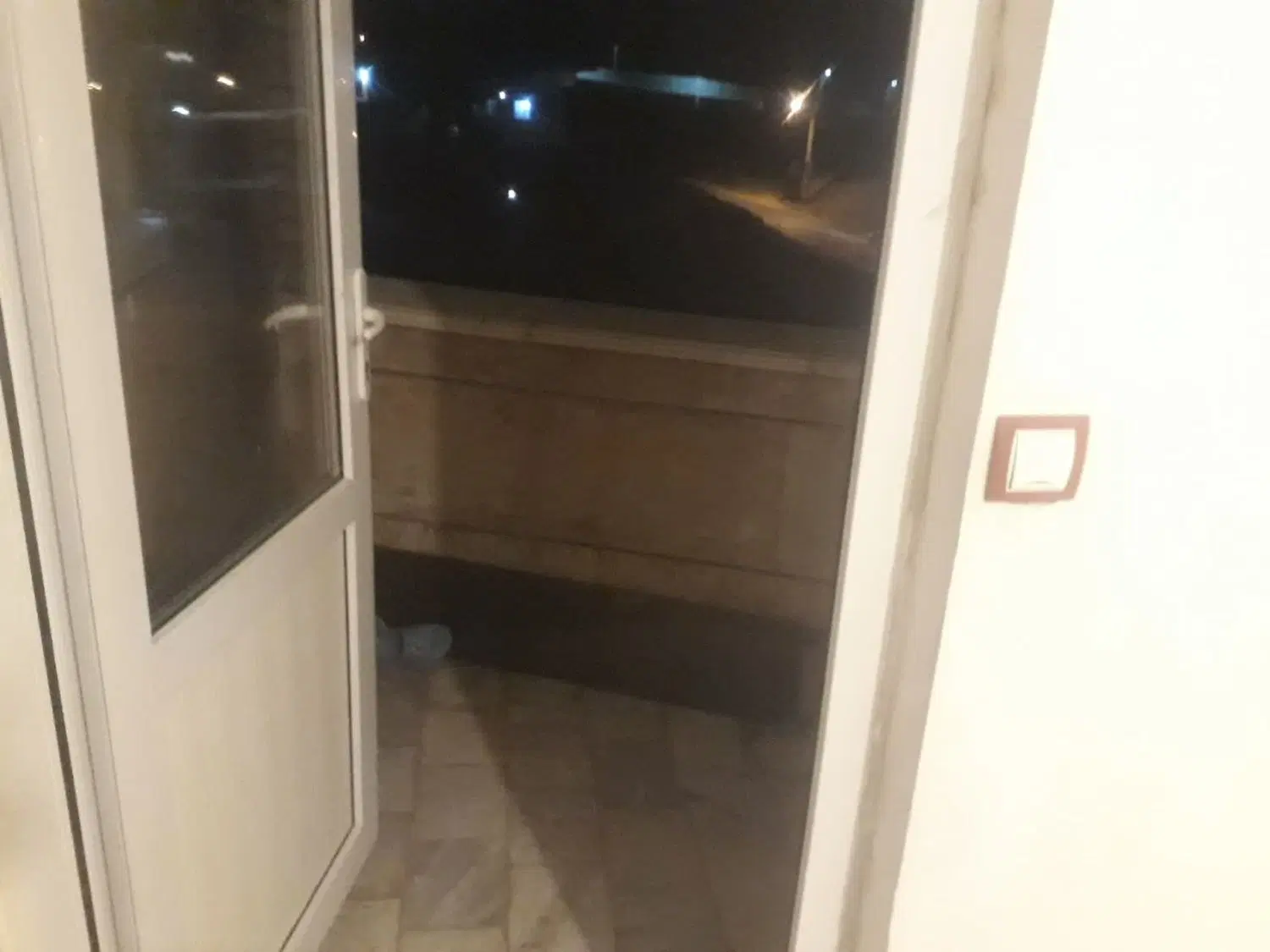 آپارتمان ۱۲۰ متری برای رهن و اجاره
