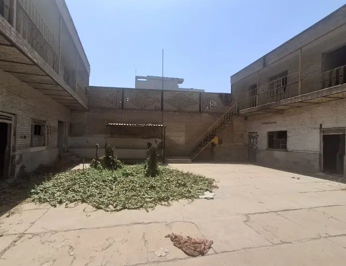 اجاره جهت انبار و تعمیرگاه