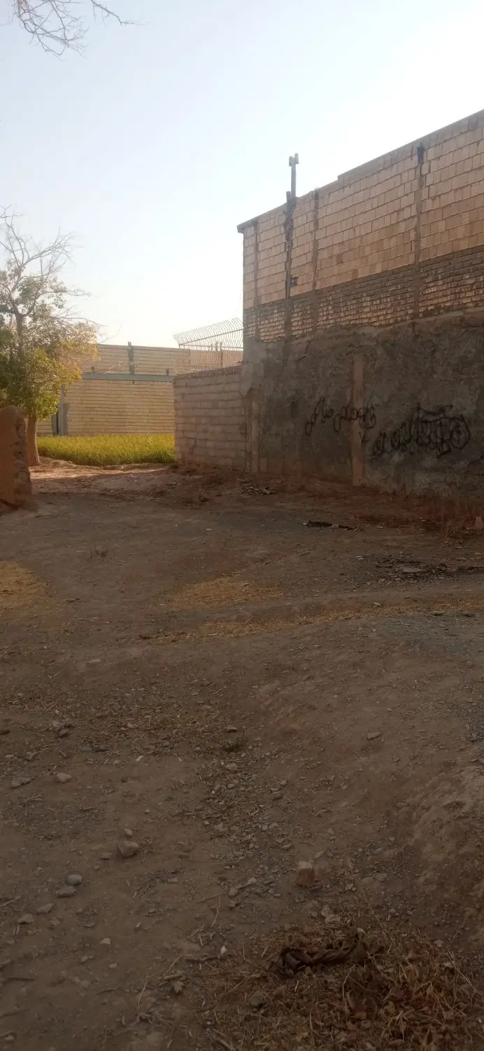 زمین مسکونی