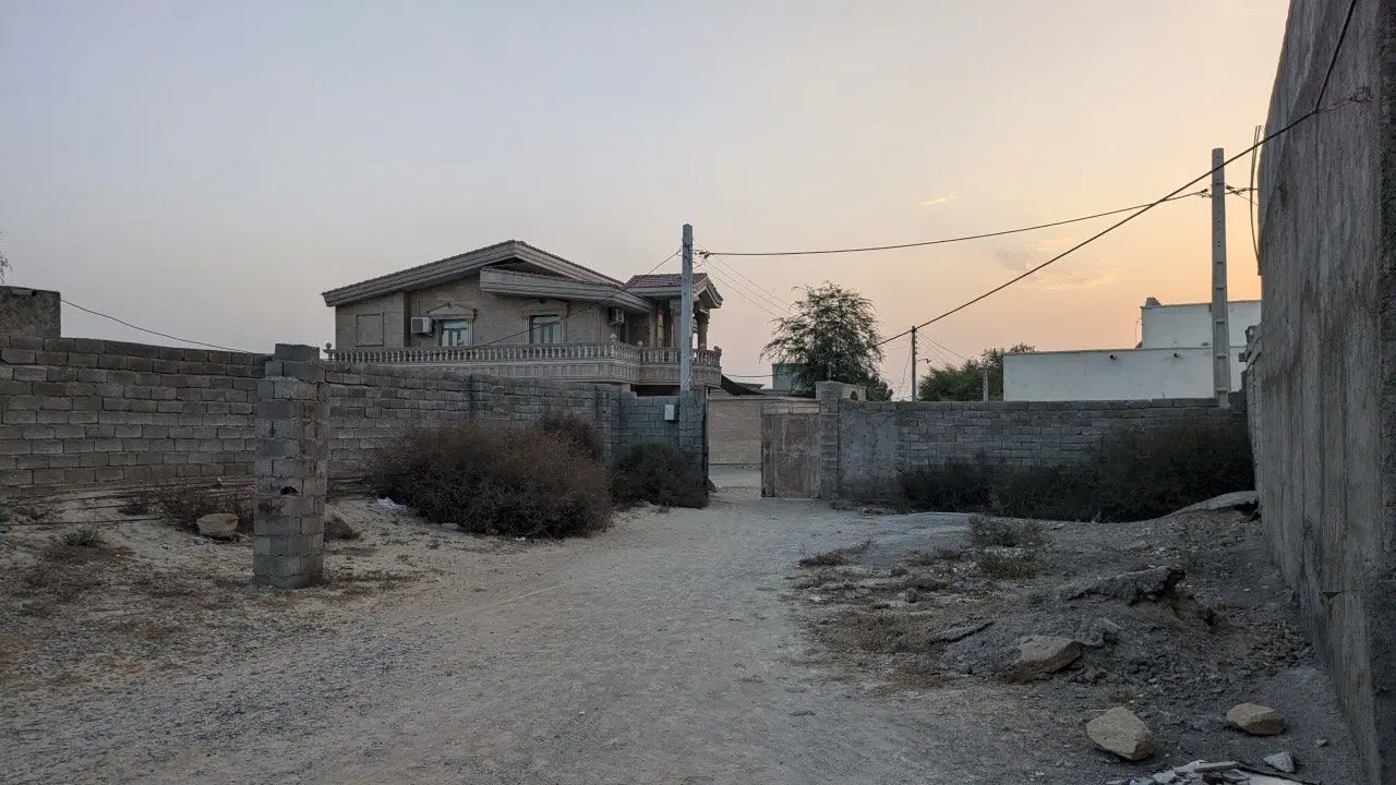 فروش فوری ملک در روستای تیس 200متر