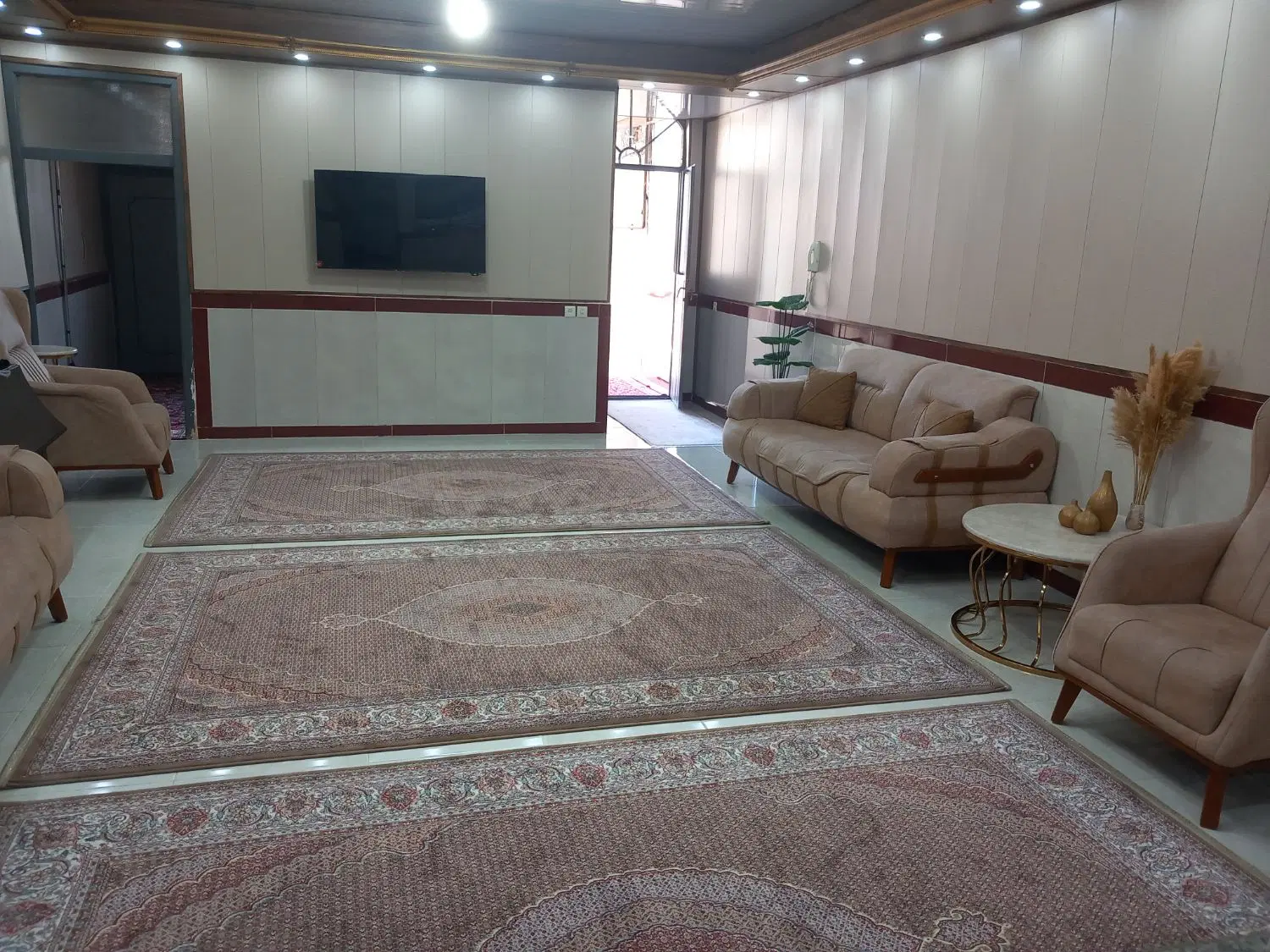 منزل مسکونی حکیم نظامی