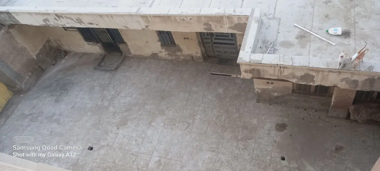یک باب منزل ویلایی مناسب انبار