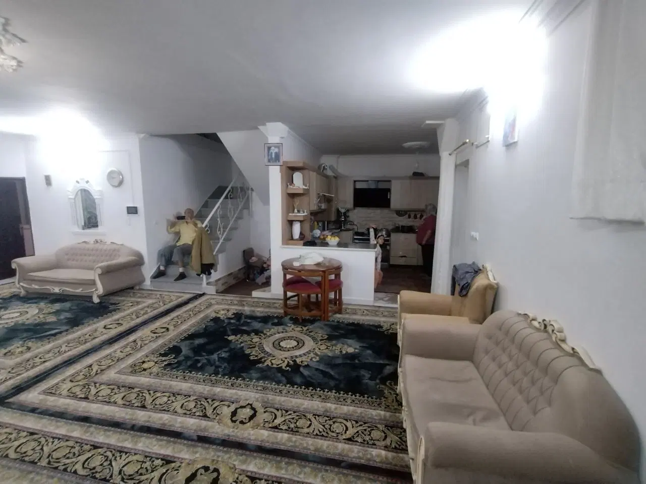 ویلایی محله11 سه نبش شمالی