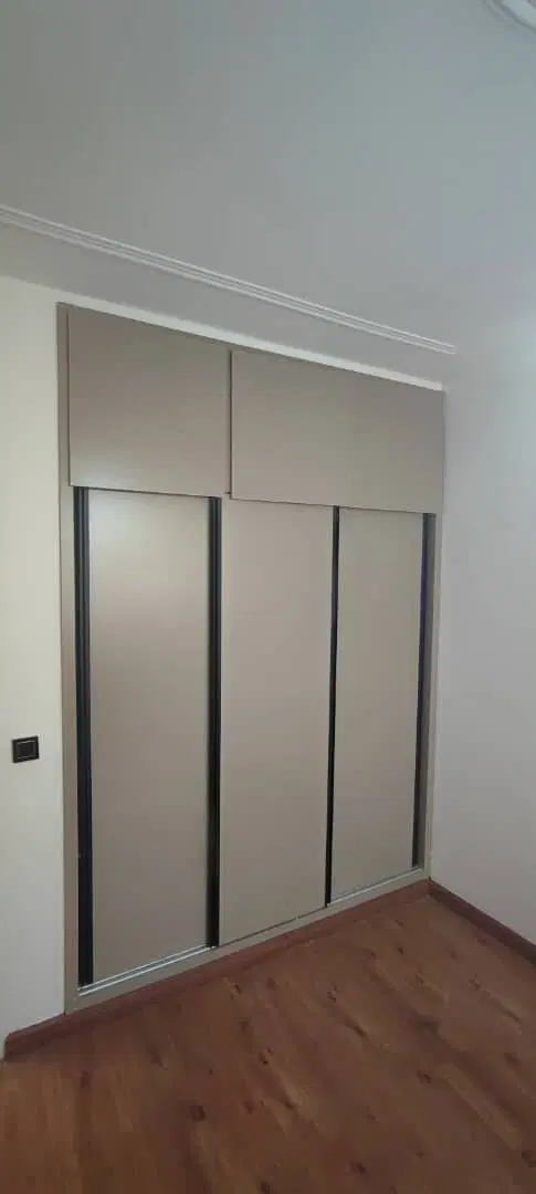 ۰۱ فرودین جنوبی