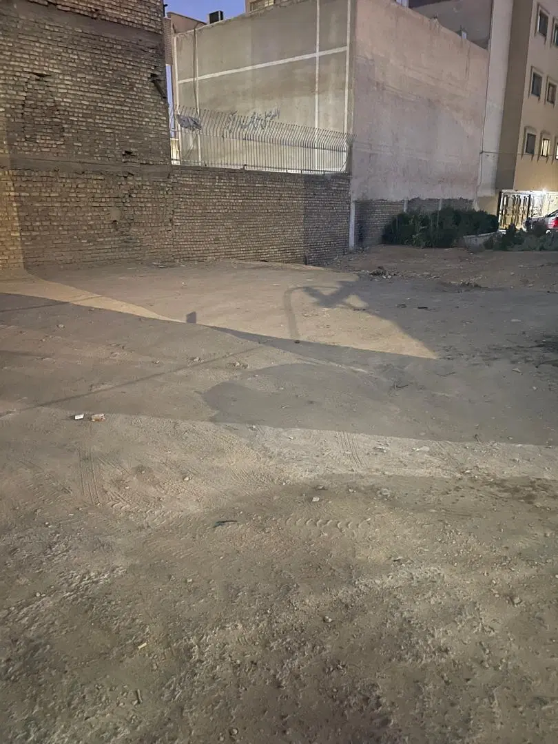 زمین ۸۶۰ متر مرق خلیج فارس۱۰،کوی کاشانک۱