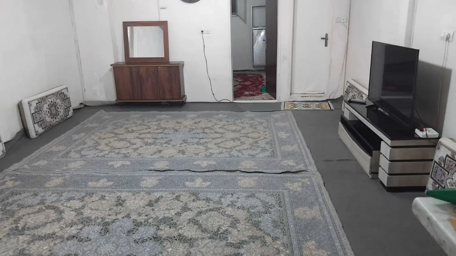 ۷۰ متری در سبز دشت